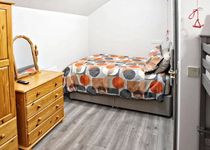 Aunt Rachel\'S Barn Hostel